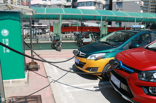 女神（經(jīng)）新能源用車記；充電省錢；北汽EX200